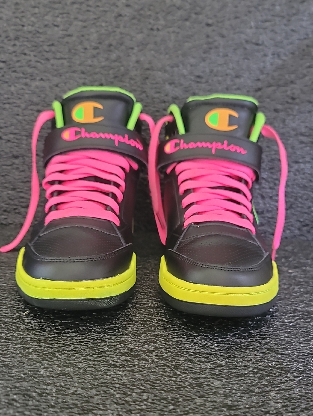 Champion Women’s Arena High LTR Classic Embroidered 🔥🔥 Wmns 8.5 Great Cond!